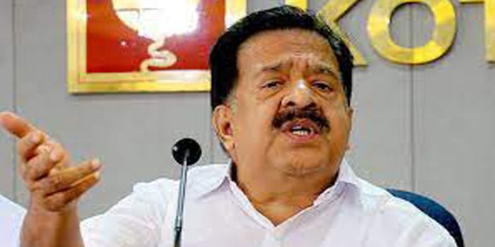 ദാരിദ്ര്യ സൂചിക യുഡിഎഫിന്റെ നേട്ടം ; പിണറായി സര്ക്കാരിന് നിലര്ത്താനാകുമോ എന്നതില് സംശയം : ചെന്നിത്തല ദാരിദ്ര്യ സൂചിക യുഡിഎഫിന്റെ നേട്ടം ; പിണറായി സര്ക്കാരിന് നിലര്ത്താനാകുമോ എന്നതില് സംശയം : ചെന്നിത്തല