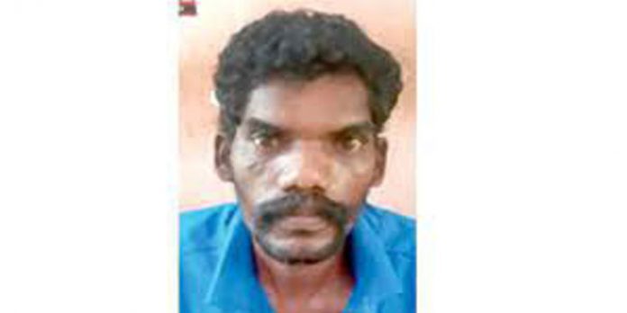 ഭിന്നശേഷിക്കാരിയെ പീഡിപ്പിച്ച് ഗര്ഭിണിയാക്കിയ 44 കാരന് അറസ്റ്റില് ; പിടിയിലാകുന്നത് രണ്ടാംതവണ ഭിന്നശേഷിക്കാരിയെ പീഡിപ്പിച്ച് ഗര്ഭിണിയാക്കിയ 44 കാരന് അറസ്റ്റില് ; പിടിയിലാകുന്നത് രണ്ടാംതവണ