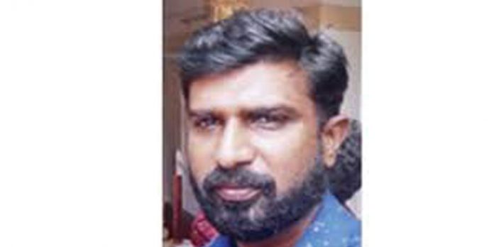 കാണാതായ യുവാവിന്റെ മൃതദേഹം പെരിയാറില് ; മൂന്നുദിവസത്തെ പഴക്കം – കൈകാലുകള് കൂട്ടിക്കെട്ടിയ നിലയില് കാണാതായ യുവാവിന്റെ മൃതദേഹം പെരിയാറില് ; മൂന്നുദിവസത്തെ പഴക്കം – കൈകാലുകള് കൂട്ടിക്കെട്ടിയ നിലയില്