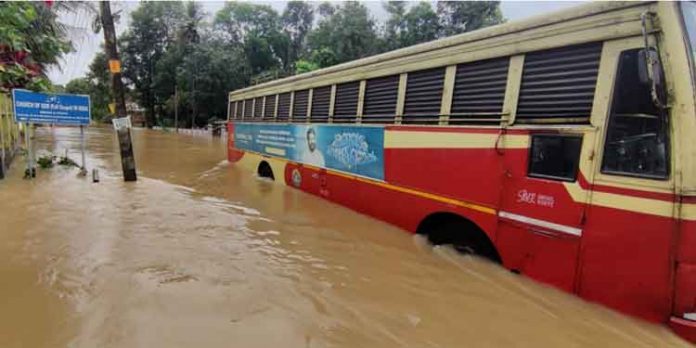 പത്തനംതിട്ട ജില്ലയില് 18 ദുരിതാശ്വാസ ക്യാമ്പുകളിലായി 421 പേര് പത്തനംതിട്ട ജില്ലയില് 18 ദുരിതാശ്വാസ ക്യാമ്പുകളിലായി 421 പേര്