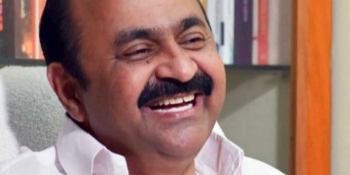 സിനിമാ വ്യവസായത്തെ തടസപ്പെടുത്തുന്ന സമരം വേണ്ട ; മുന്നറിയിപ്പുമായി പ്രതിപക്ഷ നേതാവ് സിനിമാ വ്യവസായത്തെ തടസപ്പെടുത്തുന്ന സമരം വേണ്ട ; മുന്നറിയിപ്പുമായി പ്രതിപക്ഷ നേതാവ്