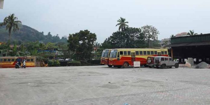 പത്തനംതിട്ട ശബരിമല ഹബ് ആകുന്നു : കെ.എസ്.ആര്.ടി.സി സ്റ്റാന്ഡില് നിന്ന് പരീക്ഷണ സര്വീസ് 22ന് പത്തനംതിട്ട ശബരിമല ഹബ് ആകുന്നു : കെ.എസ്.ആര്.ടി.സി സ്റ്റാന്ഡില് നിന്ന് പരീക്ഷണ സര്വീസ് 22ന്