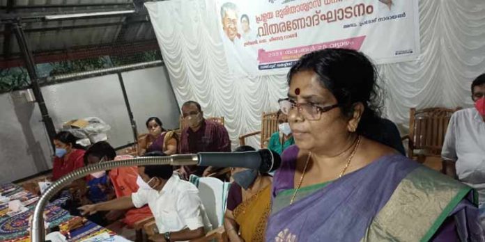 മുഴുവൻ പശുക്കളെയും ഇൻഷ്വര് ചെയ്യാനുള്ള പദ്ധതി ആവിഷ്ക്കരിക്കും ; മന്ത്രി ചിഞ്ചു റാണി മുഴുവൻ പശുക്കളെയും ഇൻഷ്വര് ചെയ്യാനുള്ള പദ്ധതി ആവിഷ്ക്കരിക്കും ; മന്ത്രി ചിഞ്ചു റാണി
