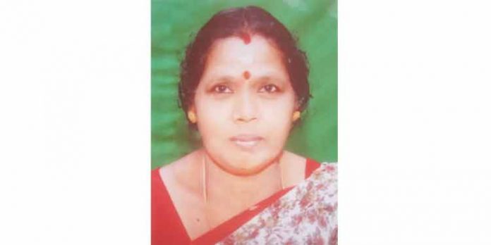 തോട്ടക്കോണം പൂഴിത്തറ വീട്ടിൽ ജഗദമ്മ (67) നിര്യാതയായി തോട്ടക്കോണം പൂഴിത്തറ വീട്ടിൽ ജഗദമ്മ (67) നിര്യാതയായി