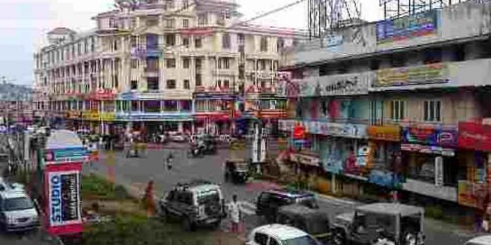 ശബരിമല തീര്ഥാടകരുടെ ശ്രദ്ധയ്ക്ക് – ഗതാഗതം പുന:ക്രമീകരിച്ചു ശബരിമല തീര്ഥാടകരുടെ ശ്രദ്ധയ്ക്ക് – ഗതാഗതം പുന:ക്രമീകരിച്ചു
