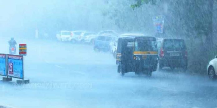 മഴ മുന്നറിയിപ്പിൽ മാറ്റം ; രാത്രി 10 ജില്ലയിൽ ഇടിയോടുകൂടിയ മഴയ്ക്ക് സാധ്യത മഴ മുന്നറിയിപ്പിൽ മാറ്റം ; രാത്രി 10 ജില്ലയിൽ ഇടിയോടുകൂടിയ മഴയ്ക്ക് സാധ്യത