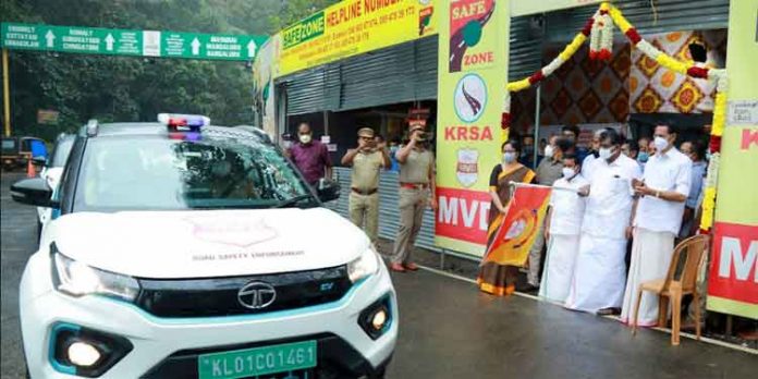 ശബരിമല സേഫ് സോണ് പദ്ധതിക്ക് തുടക്കം ; മന്ത്രി ആന്റണി രാജു ഉദ്ഘാടനം ചെയ്തു ശബരിമല സേഫ് സോണ് പദ്ധതിക്ക് തുടക്കം ; മന്ത്രി ആന്റണി രാജു ഉദ്ഘാടനം ചെയ്തു
