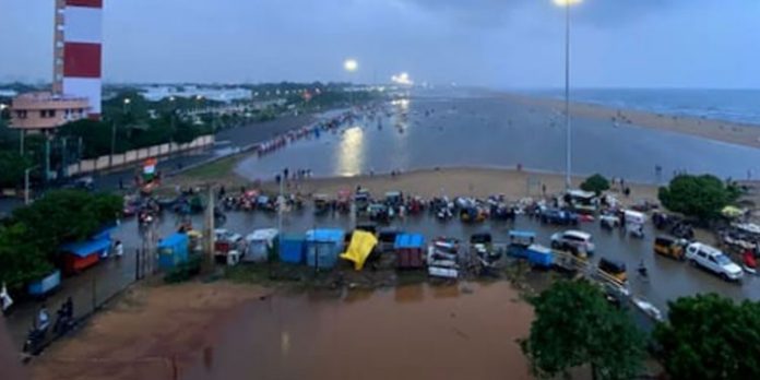 കേരളാ-കർണാടക തീരത്ത് മത്സ്യബന്ധത്തിന് വിലക്ക് കേരളാ-കർണാടക തീരത്ത് മത്സ്യബന്ധത്തിന് വിലക്ക്