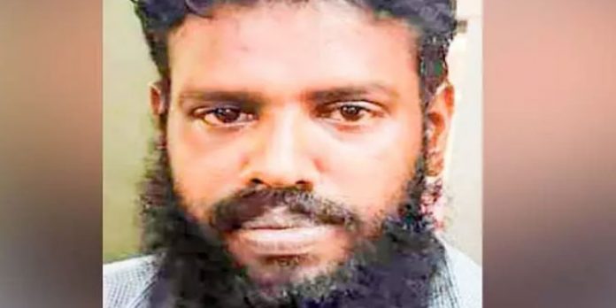 വീട്ടുടമയെ ഭീഷണിപ്പെടുത്തി കവർച്ച നടത്തിയ കേസിൽ യുവാവ് അറസ്റ്റിൽ വീട്ടുടമയെ ഭീഷണിപ്പെടുത്തി കവർച്ച നടത്തിയ കേസിൽ യുവാവ് അറസ്റ്റിൽ