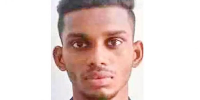 വാഹനമോഷ്ടാവ് പോലീസ് പിടിയിൽ വാഹനമോഷ്ടാവ് പോലീസ് പിടിയിൽ