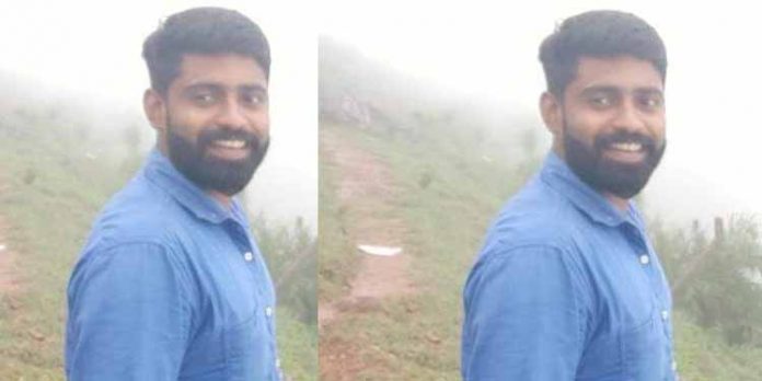 ബൈക്ക് നിയന്ത്രണം വിട്ട് പാറ കുളത്തിൽ വീണ യുവാവ് മരിച്ചു ബൈക്ക് നിയന്ത്രണം വിട്ട് പാറ കുളത്തിൽ വീണ യുവാവ് മരിച്ചു