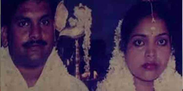വീട്ടമ്മയുടെ ആത്മഹത്യയിലും രാഷ്ട്രീയ ഇടപെടല് ; പ്രതിയെ സംരക്ഷിച്ച് കാക്കി വീട്ടമ്മയുടെ ആത്മഹത്യയിലും രാഷ്ട്രീയ ഇടപെടല് ; പ്രതിയെ സംരക്ഷിച്ച് കാക്കി