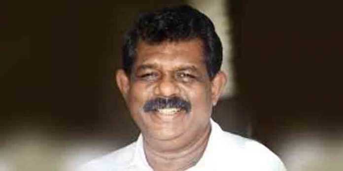 ബസ് ചാർജ് ; വിദ്യാർത്ഥി കൺസഷൻ സാമ്പത്തികസ്ഥിതിക്ക് അനുസരിച്ച് നൽകാൻ ആലോചന ബസ് ചാർജ് ; വിദ്യാർത്ഥി കൺസഷൻ സാമ്പത്തികസ്ഥിതിക്ക് അനുസരിച്ച് നൽകാൻ ആലോചന