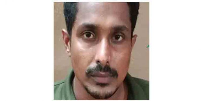 വ്യാജ ഓര്ഡര് നൽകി 10ടണ് വാര്ക്ക കമ്പി തട്ടിയെടുത്തു : യുവാവ് അറസ്റ്റില് വ്യാജ ഓര്ഡര് നൽകി 10ടണ് വാര്ക്ക കമ്പി തട്ടിയെടുത്തു : യുവാവ് അറസ്റ്റില്