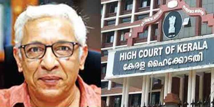 വിസിയുെട പുനര്നിയമനെതിരെ നല്കിയ ഹര്ജി തള്ളി ; പിണറായിസര്ക്കാരിന് ആശ്വാസം വിസിയുെട പുനര്നിയമനെതിരെ നല്കിയ ഹര്ജി തള്ളി ; പിണറായിസര്ക്കാരിന് ആശ്വാസം