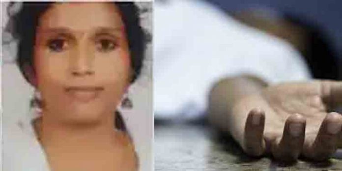 വെഞ്ഞാറമ്മൂട് കൂട്ട ആത്മഹത്യ ശ്രമം ; ഗുരുതരാവസ്ഥയിലായിരുന്ന മൂത്ത മകളും മരിച്ചു വെഞ്ഞാറമ്മൂട് കൂട്ട ആത്മഹത്യ ശ്രമം ; ഗുരുതരാവസ്ഥയിലായിരുന്ന മൂത്ത മകളും മരിച്ചു