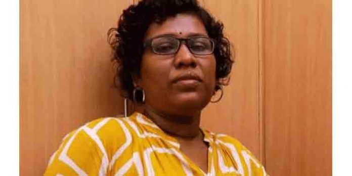 ആക്ടിവിസ്റ്റ് ബിന്ദു അമ്മിണിയെ ഓട്ടോ ഇടിച്ചു ; തലയ്ക്ക് പരിക്ക് ആക്ടിവിസ്റ്റ് ബിന്ദു അമ്മിണിയെ ഓട്ടോ ഇടിച്ചു ; തലയ്ക്ക് പരിക്ക്