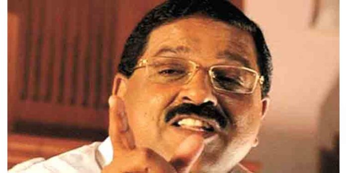 രാഷ്ട്രപതി പങ്കെടുക്കുന്ന പരിപാടിയില് സ്ഥലം എം.പിയും എംഎല്എയും ഔട്ട് ; കാവിവല്ക്കരണമെന്ന് ഉണ്ണിത്താന് – പ്രതിഷേധം രാഷ്ട്രപതി പങ്കെടുക്കുന്ന പരിപാടിയില് സ്ഥലം എം.പിയും എംഎല്എയും ഔട്ട് ; കാവിവല്ക്കരണമെന്ന് ഉണ്ണിത്താന് – പ്രതിഷേധം