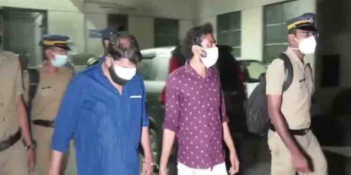 പാണ്ടി വിനു കൊലക്കേസില് ഒന്നും രണ്ടും പ്രതികള്ക്ക് ജീവപര്യന്തം പാണ്ടി വിനു കൊലക്കേസില് ഒന്നും രണ്ടും പ്രതികള്ക്ക് ജീവപര്യന്തം