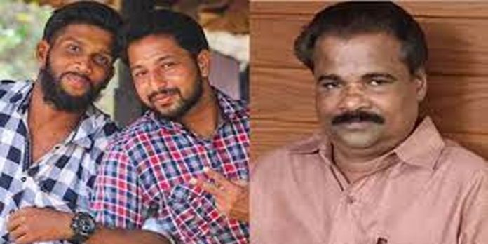 പെരിയ ഇരട്ടക്കൊലപാതകo : കെവി കുഞ്ഞിരാമനടക്കം നാലുപേര് ഇന്ന് കോടതിയിൽ ഹാജരാകും പെരിയ ഇരട്ടക്കൊലപാതകo : കെവി കുഞ്ഞിരാമനടക്കം നാലുപേര് ഇന്ന് കോടതിയിൽ ഹാജരാകും