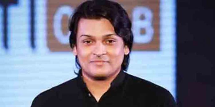 സ്ത്രീകളുടെ വിവാഹ പ്രായം ഉയര്ത്തരുതെന്ന് വാദിച്ച് രാഹുല് ഈശ്വര് ; പുരുഷന്മാരുടെ വിവാഹ പ്രായം കൂടി 18 ആക്കണം സ്ത്രീകളുടെ വിവാഹ പ്രായം ഉയര്ത്തരുതെന്ന് വാദിച്ച് രാഹുല് ഈശ്വര് ; പുരുഷന്മാരുടെ വിവാഹ പ്രായം കൂടി 18 ആക്കണം