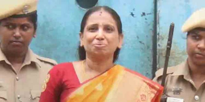 രാജീവ് ഗാന്ധി വധക്കേസ് ; പ്രതി നളിനിക്ക് പരോള് അനുവദിച്ച് തമിഴ്നാട് സര്ക്കാര് രാജീവ് ഗാന്ധി വധക്കേസ് ; പ്രതി നളിനിക്ക് പരോള് അനുവദിച്ച് തമിഴ്നാട് സര്ക്കാര്