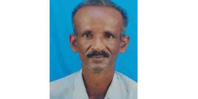 പാടത്ത് വിത്ത് വിതക്കുന്നതിനിടെ കർഷകൻ കുഴഞ്ഞു വീണ് മരിച്ചു പാടത്ത് വിത്ത് വിതക്കുന്നതിനിടെ കർഷകൻ കുഴഞ്ഞു വീണ് മരിച്ചു