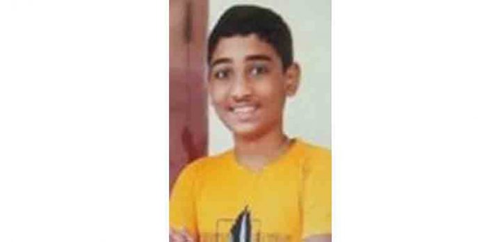 സൈക്കിൾ നിയന്ത്രണം വിട്ട് ഇലക്ട്രിക്ക് പോസ്റ്റിൽ ഇടിച്ച് 13 കാരന് ദാരുണാന്ത്യം സൈക്കിൾ നിയന്ത്രണം വിട്ട് ഇലക്ട്രിക്ക് പോസ്റ്റിൽ ഇടിച്ച് 13 കാരന് ദാരുണാന്ത്യം