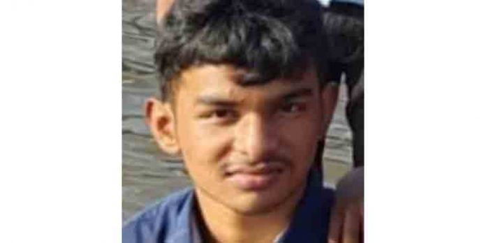 പത്താം ക്ലാസുകാരന് കുഴഞ്ഞു വീണു മരിച്ചു പത്താം ക്ലാസുകാരന് കുഴഞ്ഞു വീണു മരിച്ചു