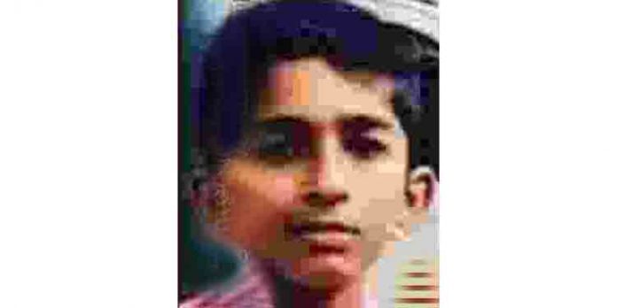 കൂട്ടുകാര്ക്കൊപ്പം കുളിക്കുന്നതിനിടെ ആറാം ക്ലാസ് വിദ്യാര്ഥി മുങ്ങി മരിച്ചു കൂട്ടുകാര്ക്കൊപ്പം കുളിക്കുന്നതിനിടെ ആറാം ക്ലാസ് വിദ്യാര്ഥി മുങ്ങി മരിച്ചു