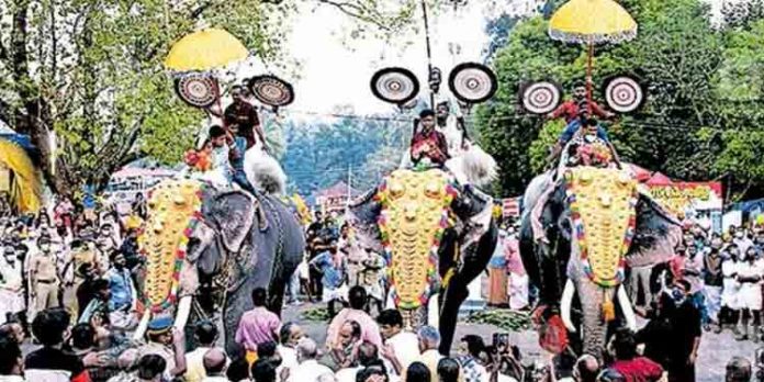 ചങ്ങനാശ്ശേരി പുതൂര് പള്ളി ചന്ദനക്കുടമഹോത്സവം ചങ്ങനാശ്ശേരി പുതൂര് പള്ളി ചന്ദനക്കുടമഹോത്സവം