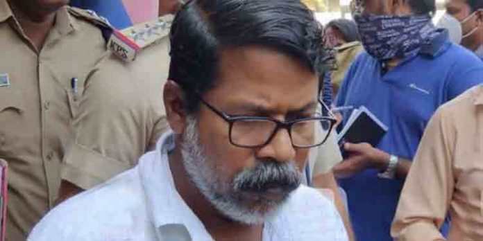 പോണേക്കര ഇരട്ടക്കൊലപാതകം ; റിപ്പര് ജയാനന്ദനെ ക്രൈംബ്രാഞ്ച് അറസ്റ്റു ചെയ്തു പോണേക്കര ഇരട്ടക്കൊലപാതകം ; റിപ്പര് ജയാനന്ദനെ ക്രൈംബ്രാഞ്ച് അറസ്റ്റു ചെയ്തു