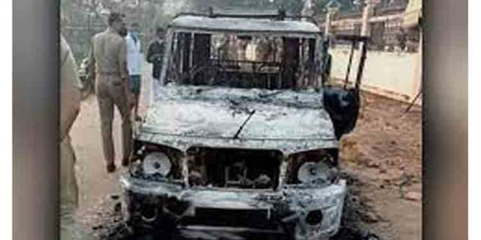കിഴക്കമ്പലം അക്രമം ; കൂടുതല് പേരുടെ അറസ്റ്റ് ഇന്ന് ഉണ്ടാകും കിഴക്കമ്പലം അക്രമം ; കൂടുതല് പേരുടെ അറസ്റ്റ് ഇന്ന് ഉണ്ടാകും