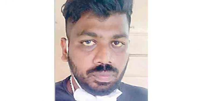 വനിതാ ട്രാഫിക് വാര്ഡന് നേരെ ആക്രമണം യുവാവ് അറസ്റ്റില് വനിതാ ട്രാഫിക് വാര്ഡന് നേരെ ആക്രമണം യുവാവ് അറസ്റ്റില്