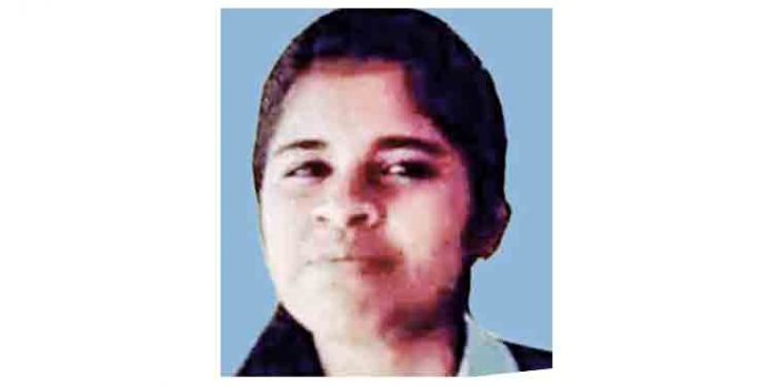 വാഹനാപകടത്തില് പരിക്കേറ്റ് ചികിത്സയിലിരുന്ന വിദ്യാര്ഥിനി മരിച്ചു വാഹനാപകടത്തില് പരിക്കേറ്റ് ചികിത്സയിലിരുന്ന വിദ്യാര്ഥിനി മരിച്ചു