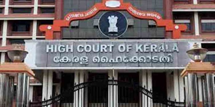 നിയമവിരുദ്ധമായിനടത്തിയ സ്വകാര്യ റിസോര്ട്ട് നിര്മാണം ഹൈക്കോടതി തടഞ്ഞു നിയമവിരുദ്ധമായിനടത്തിയ സ്വകാര്യ റിസോര്ട്ട് നിര്മാണം ഹൈക്കോടതി തടഞ്ഞു