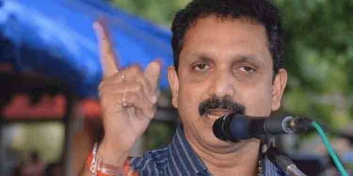 സി.പി.എമ്മിന്റെ ഗുണ്ടാസംഘം നടത്തിയ കൊല ബി.ജെ.പിയുടെ തലയില് കെട്ടിവെയ്ക്കാനുള്ള പോലീസ് – സി.പി.എം ഗൂഢാലോചന നേരിടുo : കെ.സുരേന്ദ്രന് സി.പി.എമ്മിന്റെ ഗുണ്ടാസംഘം നടത്തിയ കൊല ബി.ജെ.പിയുടെ തലയില് കെട്ടിവെയ്ക്കാനുള്ള പോലീസ് – സി.പി.എം ഗൂഢാലോചന നേരിടുo : കെ.സുരേന്ദ്രന്