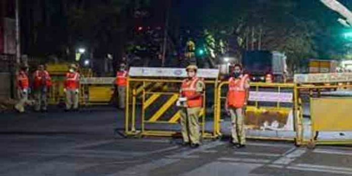 ഒമിക്രോണ് ; കര്ണാടകയില് രാത്രി 10 മുതല് പുലർച്ചെ അഞ്ച് വരെ കര്ഫ്യൂ ഒമിക്രോണ് ; കര്ണാടകയില് രാത്രി 10 മുതല് പുലർച്ചെ അഞ്ച് വരെ കര്ഫ്യൂ