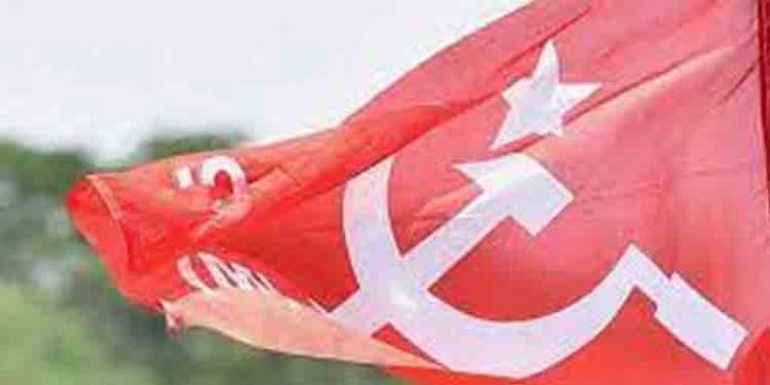 കെപി കുഞ്ഞമ്മദ് കുട്ടി മാസ്റ്ററെ അനുകൂലിച്ച നേതാക്കളെ കമ്മറ്റിയിൽ നിന്ന് ഒഴിവാക്കി കെപി കുഞ്ഞമ്മദ് കുട്ടി മാസ്റ്ററെ അനുകൂലിച്ച നേതാക്കളെ കമ്മറ്റിയിൽ നിന്ന് ഒഴിവാക്കി