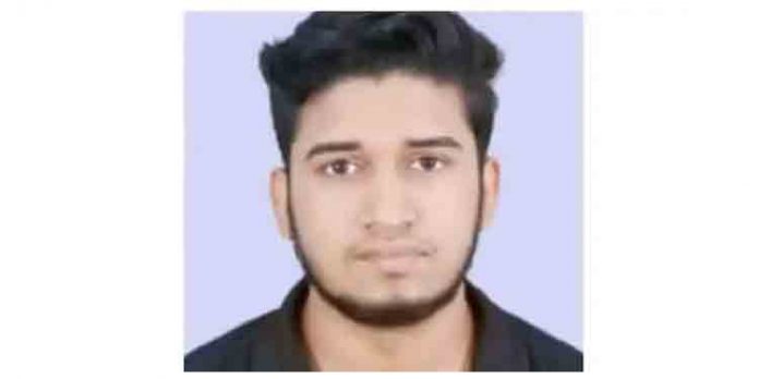 സൗദിയില് വാട്ടര് ടാങ്ക് ദേഹത്ത് വീണ് മലയാളി യുവാവിന് ദാരുണാന്ത്യം സൗദിയില് വാട്ടര് ടാങ്ക് ദേഹത്ത് വീണ് മലയാളി യുവാവിന് ദാരുണാന്ത്യം