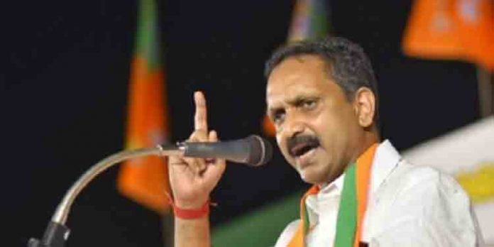 വഖഫ് ബോര്ഡ് നിയമനം ; നാല് മൊല്ലാക്കമാരും പറഞ്ഞപ്പോള് സര്ക്കാര് കീഴടങ്ങി : കെ സുരേന്ദ്രന് വഖഫ് ബോര്ഡ് നിയമനം ; നാല് മൊല്ലാക്കമാരും പറഞ്ഞപ്പോള് സര്ക്കാര് കീഴടങ്ങി : കെ സുരേന്ദ്രന്