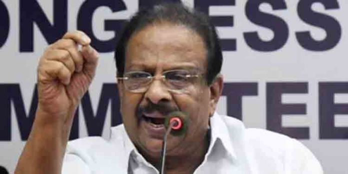 മുഖ്യമന്ത്രി പിണറായി വിജയന് വഖഫ് പ്രശ്നത്തില് കാണിച്ച മലക്കംമറിച്ചില് വിശ്വസനീയമല്ല : കെ.സുധാകരന് മുഖ്യമന്ത്രി പിണറായി വിജയന് വഖഫ് പ്രശ്നത്തില് കാണിച്ച മലക്കംമറിച്ചില് വിശ്വസനീയമല്ല : കെ.സുധാകരന്