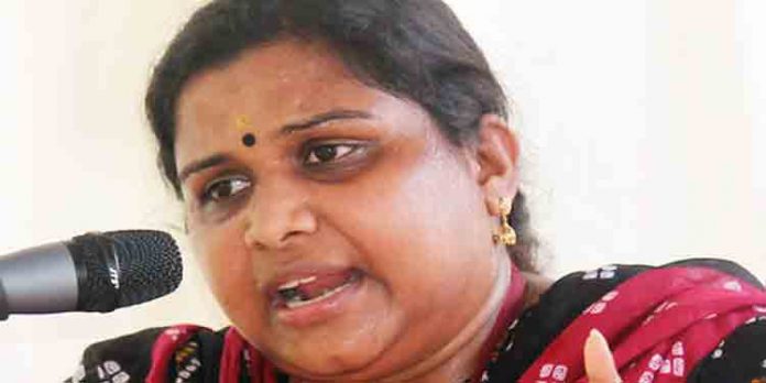 വിദ്വേഷ പ്രചാരണവുമായി ശ്രീജ നെയ്യാറ്റിന്കര ; പോസ്റ്റിനെതിരെ വിമര്ശനം വിദ്വേഷ പ്രചാരണവുമായി ശ്രീജ നെയ്യാറ്റിന്കര ; പോസ്റ്റിനെതിരെ വിമര്ശനം