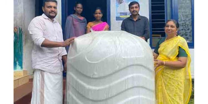 സ്കൂളിലേക്ക് കുടിവെള്ള സംഭരിക്കുന്നതിനായ് വാട്ടര് ടാങ്ക് നല്കി സ്കൂളിലേക്ക് കുടിവെള്ള സംഭരിക്കുന്നതിനായ് വാട്ടര് ടാങ്ക് നല്കി