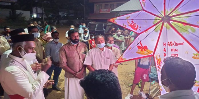 ചരിത്ര പ്രസിദ്ധമായ കുമ്പഴ 49മത് സംയുക്ത ക്രിസ്തുമസ് ആഘോഷത്തിന് തിരിതെളിഞ്ഞു ചരിത്ര പ്രസിദ്ധമായ കുമ്പഴ 49മത് സംയുക്ത ക്രിസ്തുമസ് ആഘോഷത്തിന് തിരിതെളിഞ്ഞു