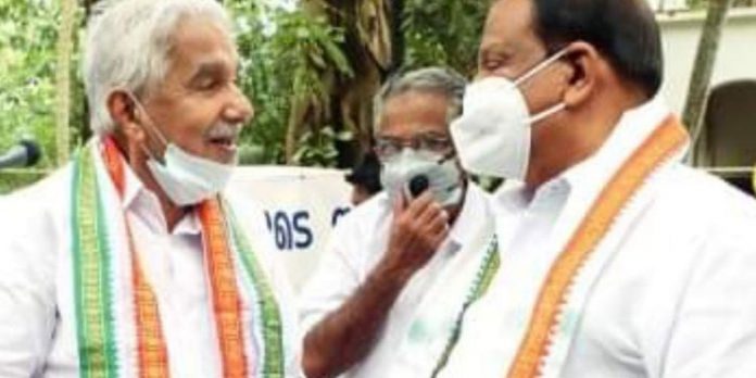 കോൺഗ്രസിൽ മുതിർന്ന നേതാക്കളും ഔദ്യോഗികപക്ഷവും തമ്മിൽ തുറന്ന ഏറ്റുമുട്ടലിലേക്ക് കോൺഗ്രസിൽ മുതിർന്ന നേതാക്കളും ഔദ്യോഗികപക്ഷവും തമ്മിൽ തുറന്ന ഏറ്റുമുട്ടലിലേക്ക്