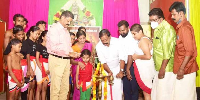 ജില്ലാ കളരിപ്പയറ്റ് ചാമ്പ്യന്ഷിപ്പ് നടന്നു ജില്ലാ കളരിപ്പയറ്റ് ചാമ്പ്യന്ഷിപ്പ് നടന്നു