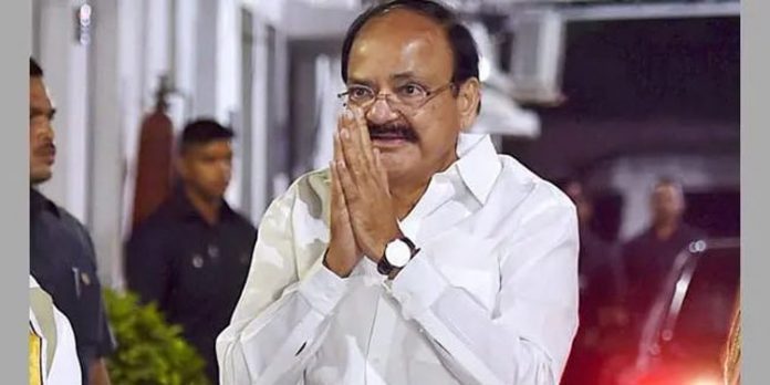 ഉപരാഷ്ട്രപതി ഇന്നെത്തും ; സ്വീകരിക്കാൻ ഒരുങ്ങി കേരളം ഉപരാഷ്ട്രപതി ഇന്നെത്തും ; സ്വീകരിക്കാൻ ഒരുങ്ങി കേരളം