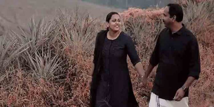 ‘ഞങ്ങളുമുണ്ട് പ്രസിഡന്റിന്റെ കല്യാണത്തിന്’; വൈറലായി രേഷ്മ മറിയം – വര്ഗീസ് ബേബി സേവ് ദി ഡേറ്റ് ‘ഞങ്ങളുമുണ്ട് പ്രസിഡന്റിന്റെ കല്യാണത്തിന്’; വൈറലായി രേഷ്മ മറിയം – വര്ഗീസ് ബേബി സേവ് ദി ഡേറ്റ്