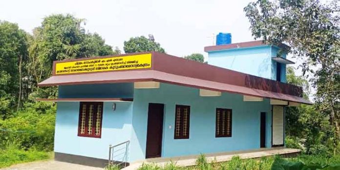 ആതിരമല പ്രാഥമികാരോഗ്യ ഉപകേന്ദ്രം ഡെപ്യൂട്ടി സ്പീക്കര് നാടിന് സമര്പ്പിക്കും ആതിരമല പ്രാഥമികാരോഗ്യ ഉപകേന്ദ്രം ഡെപ്യൂട്ടി സ്പീക്കര് നാടിന് സമര്പ്പിക്കും